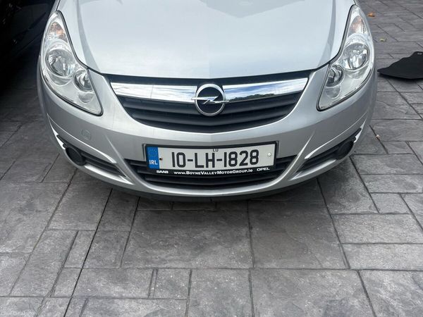 Opel Corsa Hatchback, Petrol, 2010, Silver