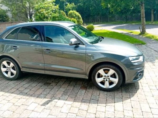 Audi Q3 SUV, Diesel, 2012, Grey