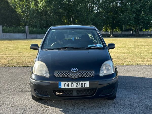 Toyota Yaris Hatchback, Petrol, 2004, Black