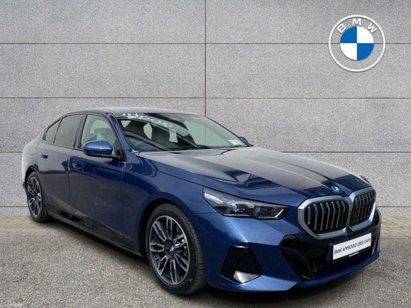 BMW 5-Series Saloon, Petrol Plug-in Hybrid, 2026, Blue