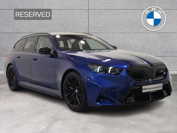 BMW M5 Estate, Petrol Plug-in Hybrid, 2025, Blue