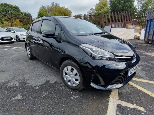 Toyota Vitz Hatchback, Petrol, 2016, Black
