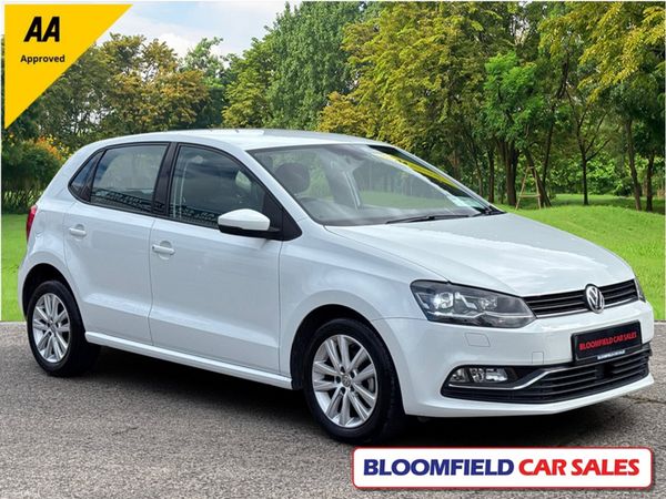 Volkswagen Polo Hatchback, Petrol, 2017, White