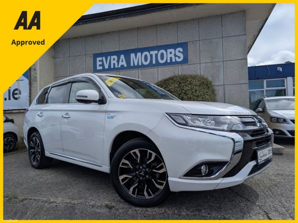 Mitsubishi Outlander SUV, Petrol Plug-in Hybrid, 2015, White
