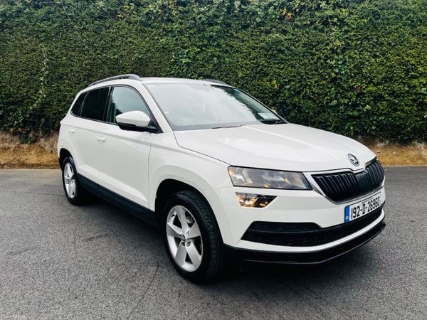 Skoda Karoq Estate, Petrol, 2019, White