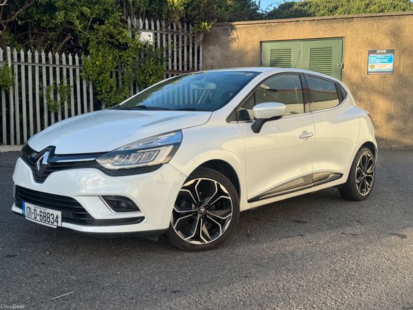 Renault Clio Hatchback, Petrol, 2017, White