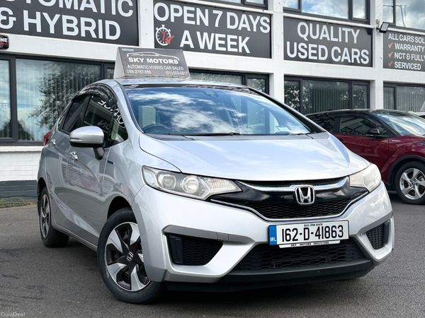 Honda Fit Hatchback, Petrol Hybrid, 2016, Silver