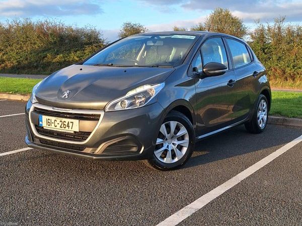 Peugeot 208 Hatchback, Diesel, 2016, Grey