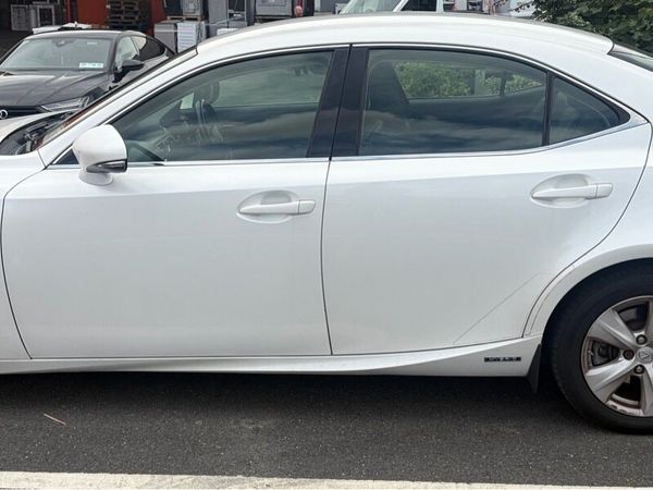 Lexus IS Saloon, Petrol Hybrid, 2013, White