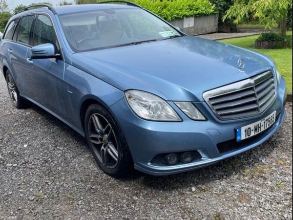 Mercedes-Benz E-Class Estate, Diesel, 2010, Blue