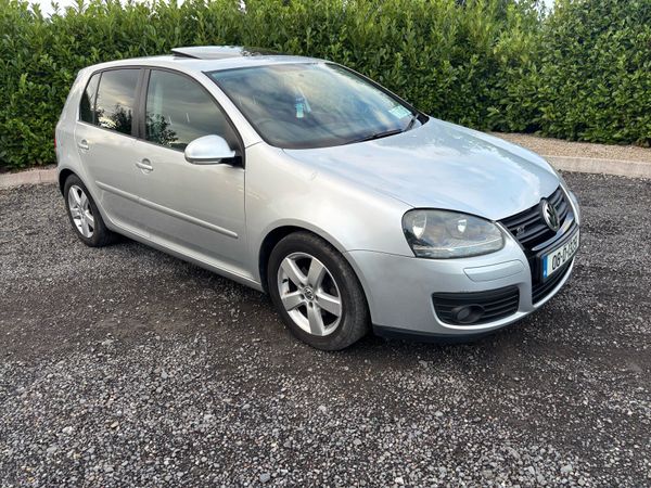 Volkswagen Golf Hatchback, Petrol, 2008, Silver