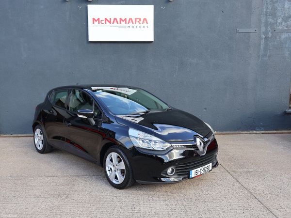Renault Clio Hatchback, Petrol, 2015, Black