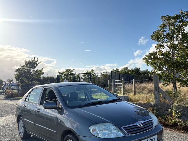 Toyota Corolla Saloon, Diesel, 2005, Grey