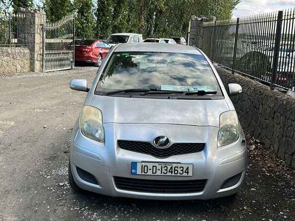 Toyota Vitz Hatchback, Petrol, 2010, Silver