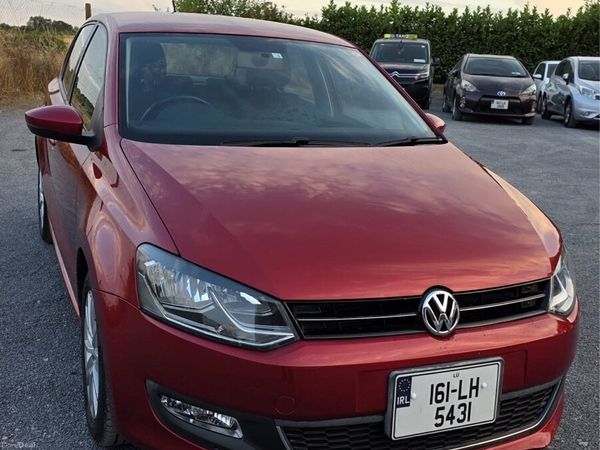 Volkswagen Polo Hatchback, Petrol, 2016, Red