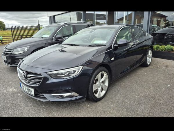 Opel Insignia Hatchback, Diesel, 2018, Blue
