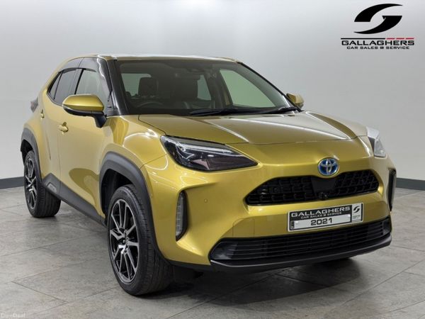Toyota Yaris Cross SUV, Petrol Hybrid, 2021, Gold