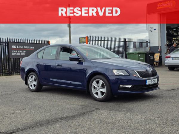 Skoda Octavia Saloon, Petrol, 2017, Blue