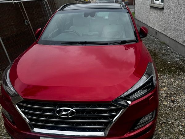 Hyundai Tucson SUV, Diesel, 2019, Red