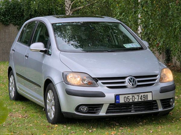 Volkswagen Golf Hatchback, Petrol, 2005, Silver