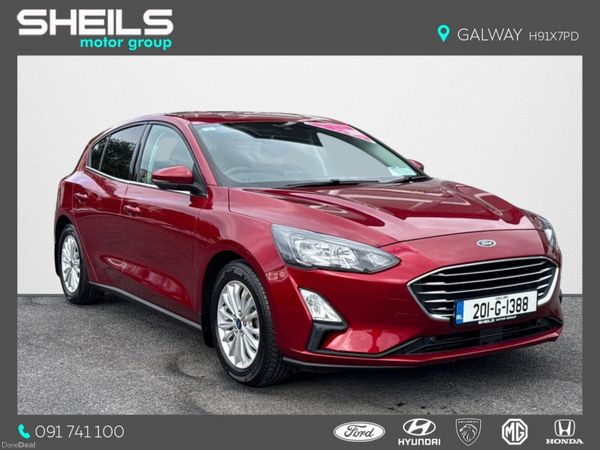 Ford Focus Hatchback, Petrol, 2020, Red