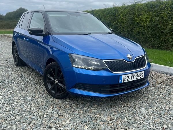 Skoda Fabia Hatchback, Petrol, 2016, Blue