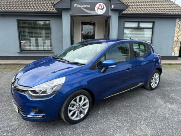Renault Clio Hatchback, Petrol, 2018, Blue