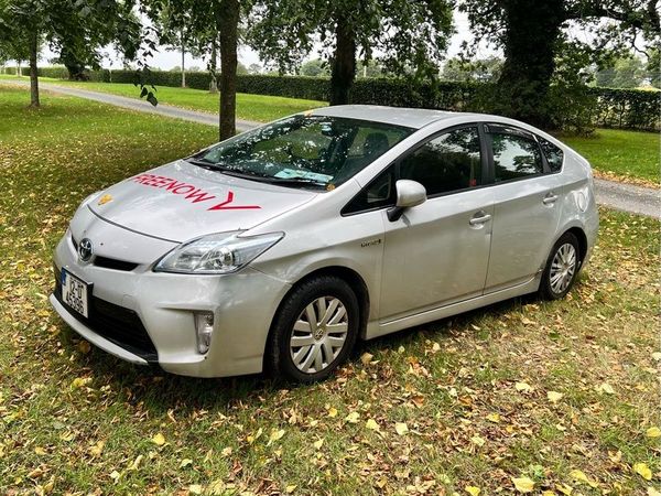 Toyota Prius Hatchback, Petrol Hybrid, 2012, Silver