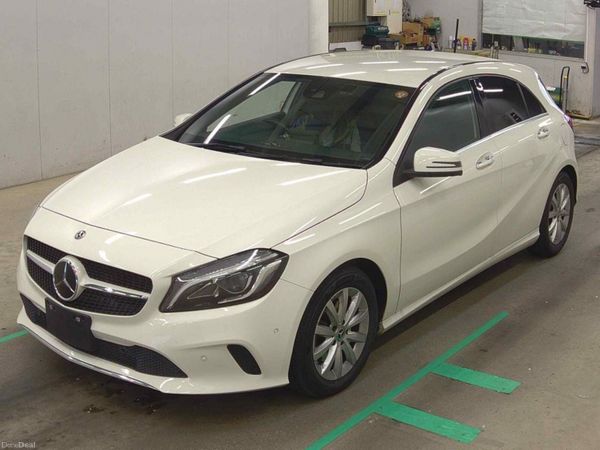 Mercedes-Benz A-Class Hatchback, Petrol, 2017, White