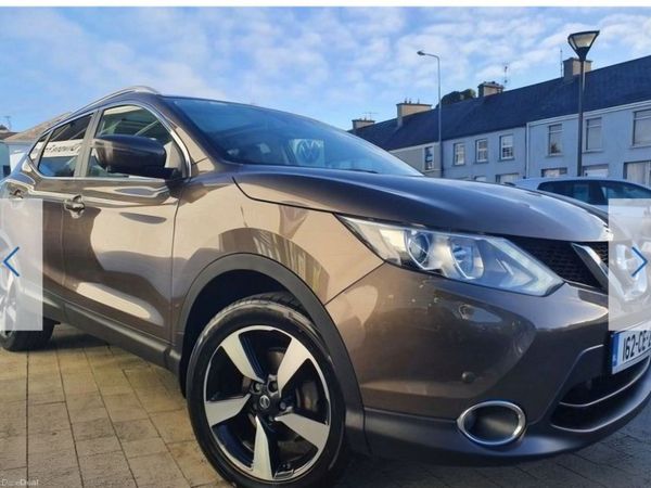 Nissan Qashqai Hatchback, Diesel, 2016, Brown