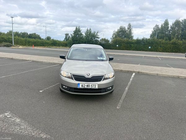 Skoda Rapid Hatchback, Diesel, 2016, Beige