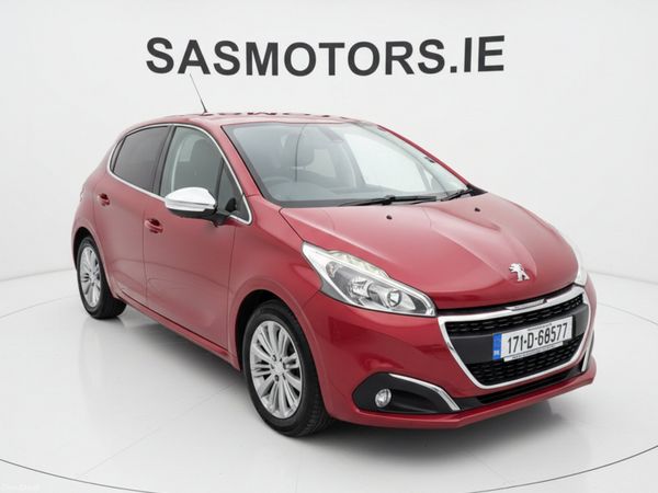 Peugeot 208 Hatchback, Petrol, 2017, Red