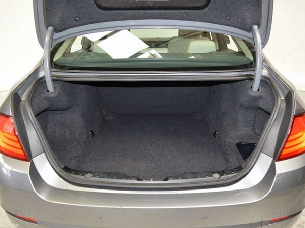BMW 5-Series Saloon, Diesel, 2012, Grey