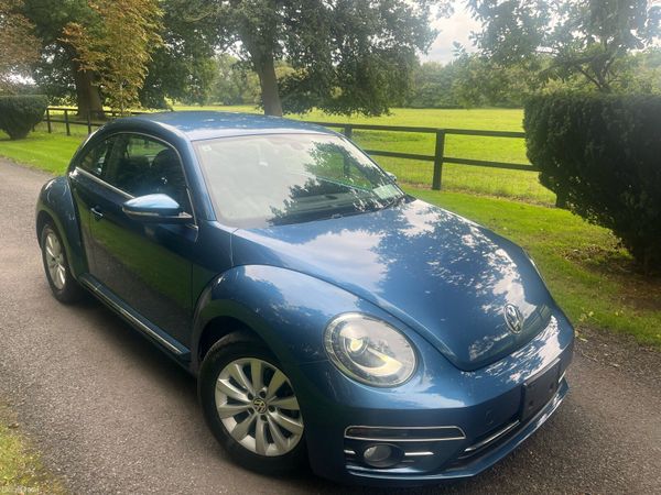 Volkswagen Beetle Coupe, Petrol, 2017, Blue