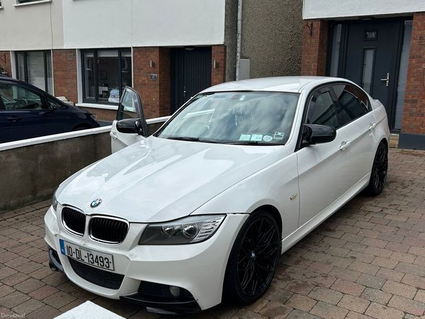 BMW 3-Series Saloon, Diesel, 2010, White