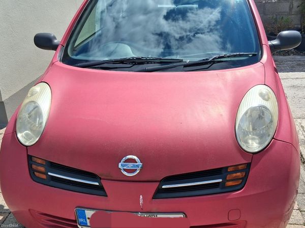 Nissan Micra Hatchback, Petrol, 2004, Red