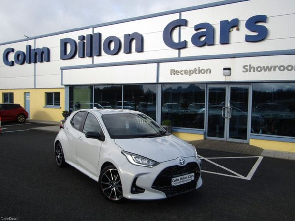 Toyota Yaris Hatchback, Petrol Hybrid, 2023, Grey
