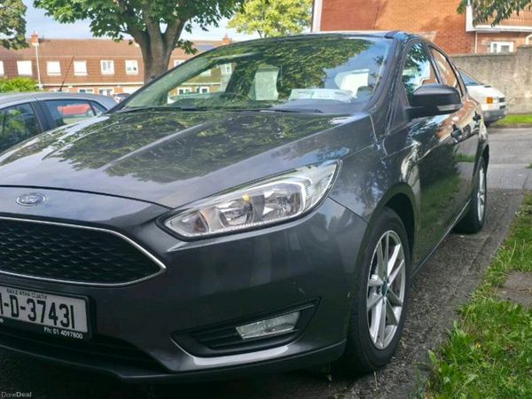 Ford Focus Hatchback, Diesel, 2015, Grey
