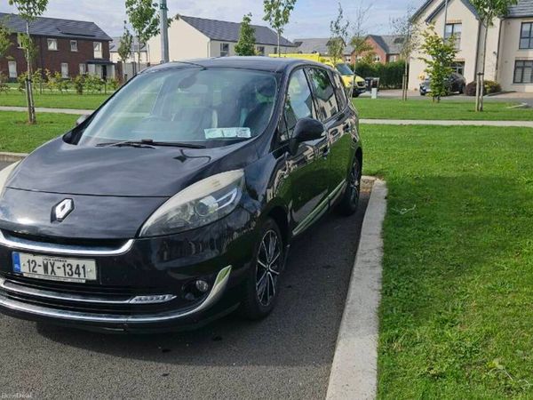 Renault Grand Scenic MPV, Diesel, 2012, Black