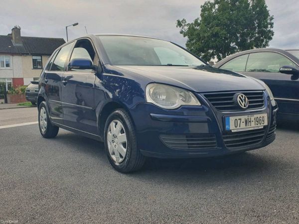 Volkswagen Polo Hatchback, Petrol, 2007, Blue