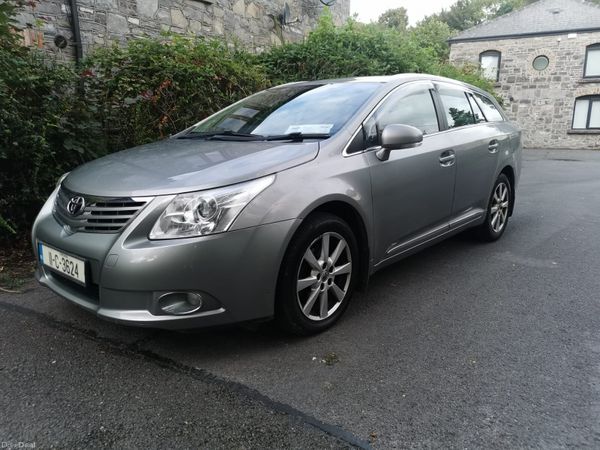 Toyota Avensis Estate, Diesel, 2011, Grey