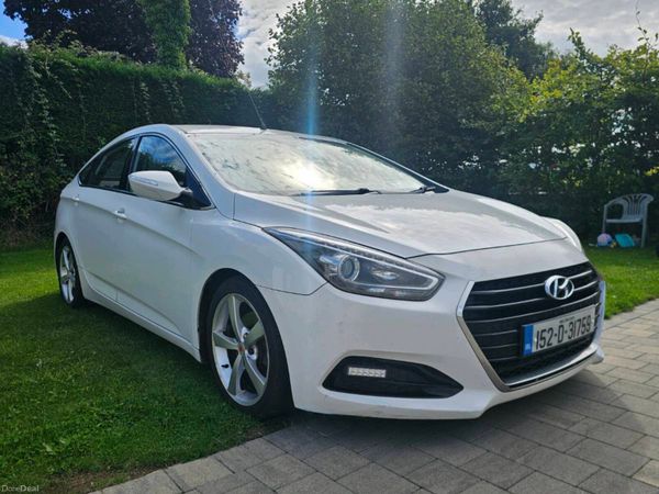 Hyundai i40 Saloon, Diesel, 2015, White