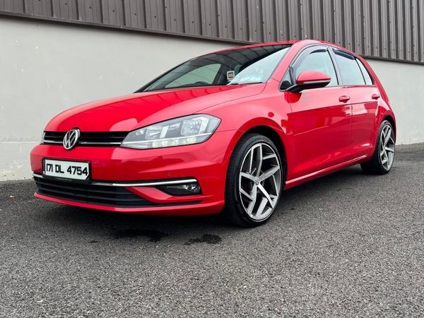 Volkswagen Golf Hatchback, Diesel, 2017, Red