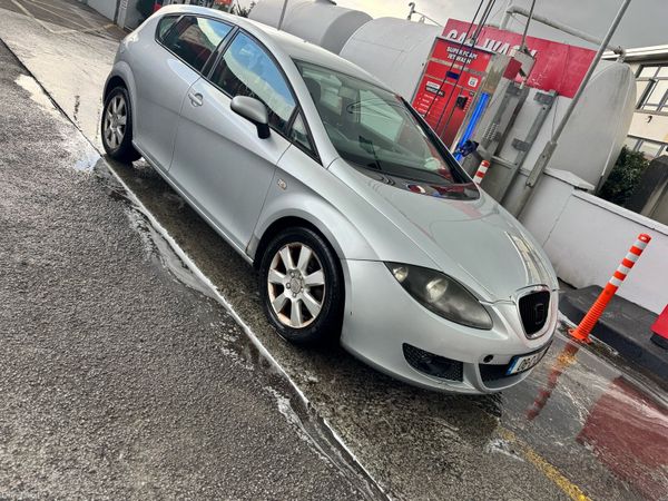 SEAT Leon Hatchback, Diesel, 2008, Silver