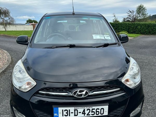 Hyundai i10 Hatchback, Petrol, 2013, Black