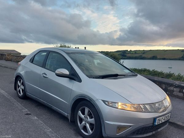Honda Civic Hatchback, Diesel, 2009, Silver