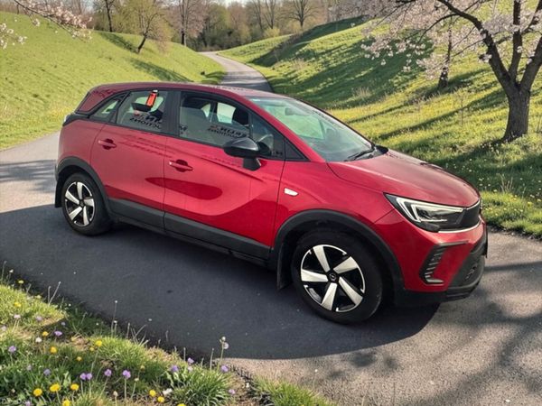 Opel Crossland X SUV, Petrol, 2022, Red