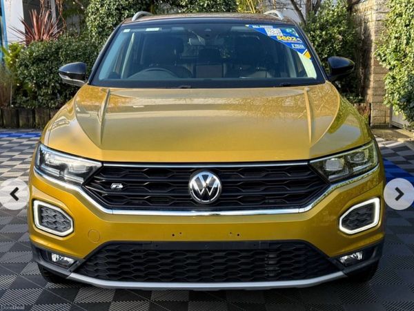 Volkswagen T-Roc SUV, Diesel, 2020, Gold