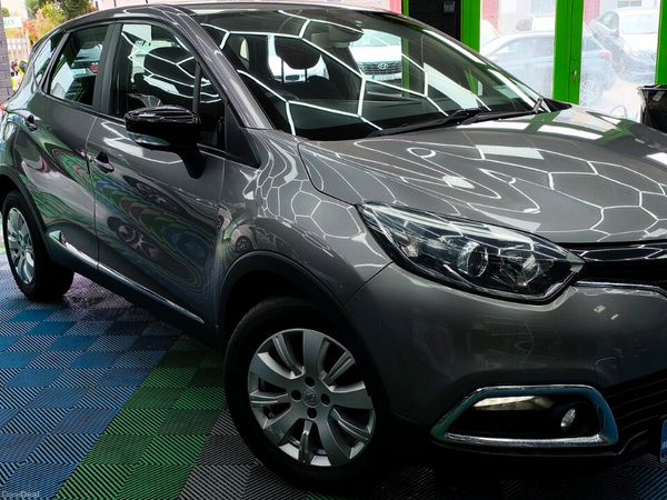 Renault Captur Hatchback, Diesel, 2016, Grey