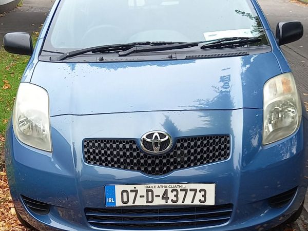 Toyota Yaris Hatchback, Petrol, 2007, Blue